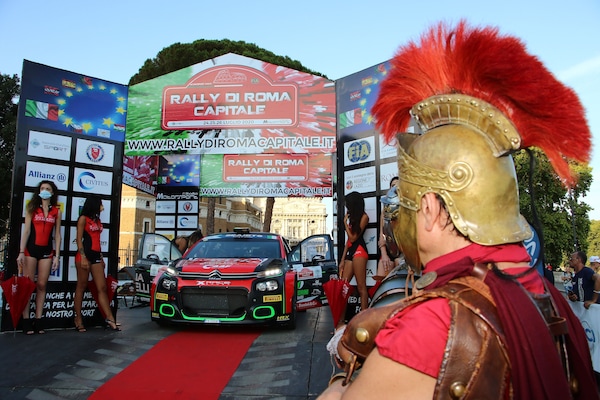 Rally di Roma al Circo Massimo, prova spettacolo a Caracalla