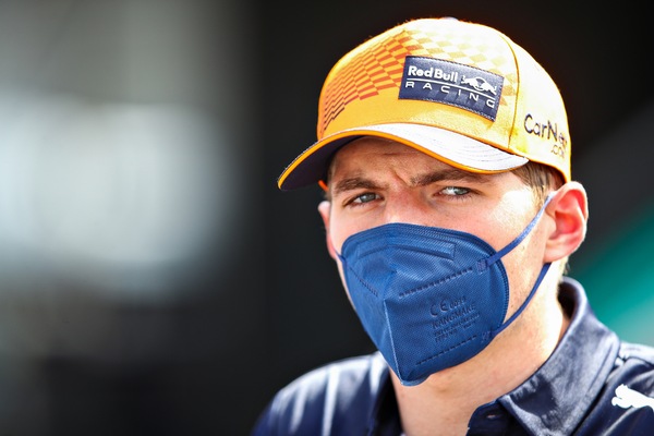 GP Stiria, Verstappen: "Abbiamo chiesto chiarimenti sull'ala anteriore"