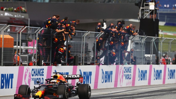 Verstappen, GP d'Austria non sarà facile: "Gli altri avranno imparato..."