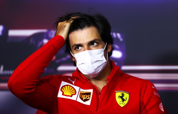 Sainz verso il GP d'Austria: "Fondamentale capire la nuova costruzione Pirelli"