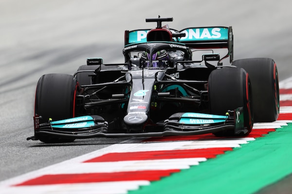 Qualifica sprint a Silverstone, per Hamilton è rischio 'trenino'
