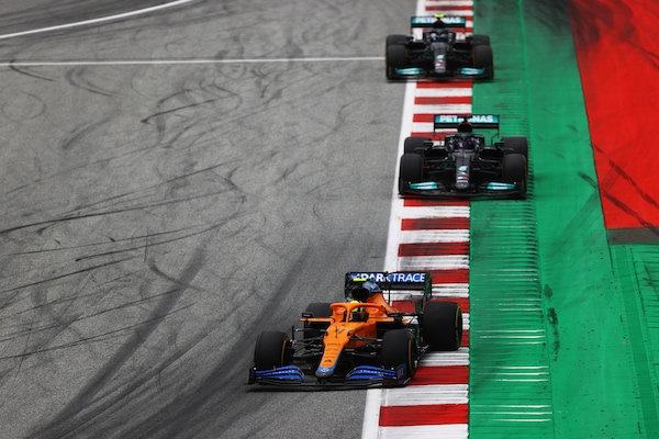 Brawn: "Mercedes sconta il budget cap"