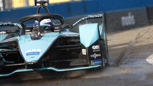 ePrix New York, qualifica-2 con Jaguar a dettar legge: pole di Bird