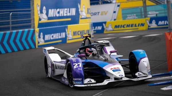 ePrix Londra gara1, Dennis domina ed entra in lotta per il titolo