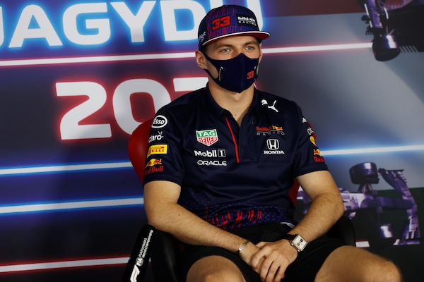 GP Ungheria, Verstappen al veleno su Hamilton