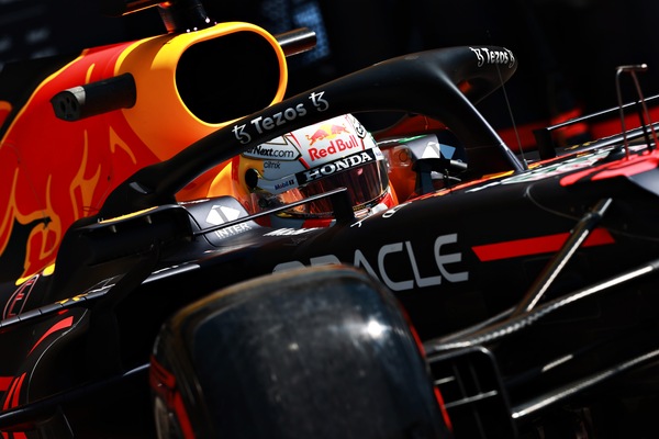 GP Ungheria, FP1: Verstappen batte le Mercedes, Sainz 4°