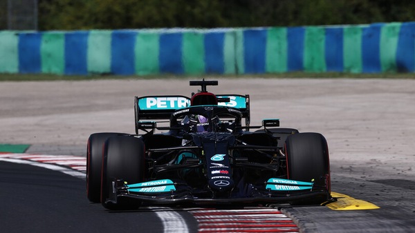 Mercedes: "Red Bull ha alimentato gli insulti verso Hamilton"