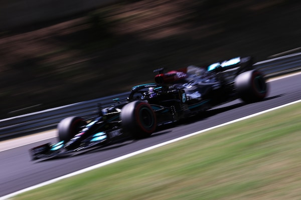 GP Ungheria, FP3: Hamilton davanti a Verstappen