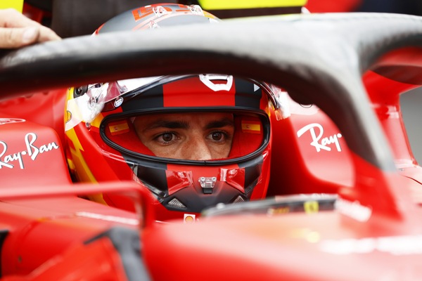 Sainz sbotta: "Io paura? Non sono mica inferiore a Leclerc o Verstappen"