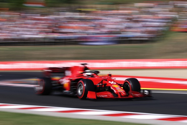 Ferrari, power unit evoluta in arrivo per battere la McLaren