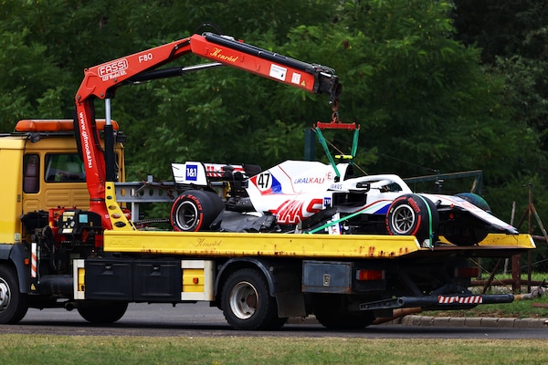 In F1 troppi incidenti e danni da pagare, l'idea della Haas: "Chi sbaglia meno aumenterà di valore"