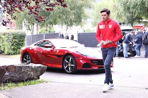 Sainz: "Sfideremo le McLaren anche se Spa non è la preferita della SF21"
