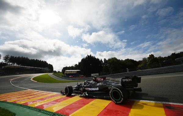 GP Belgio, FP1: Bottas al comando davanti a Verstappen