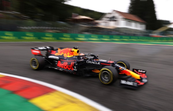 GP Belgio, FP2: Verstappen, miglior tempo e muro come Leclerc