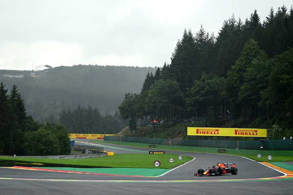 GP Belgio, FP3: Verstappen svetta sul bagnato