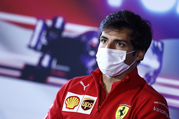 Sainz celebra Raikkonen: "Senza di lui una F1 molto diversa"