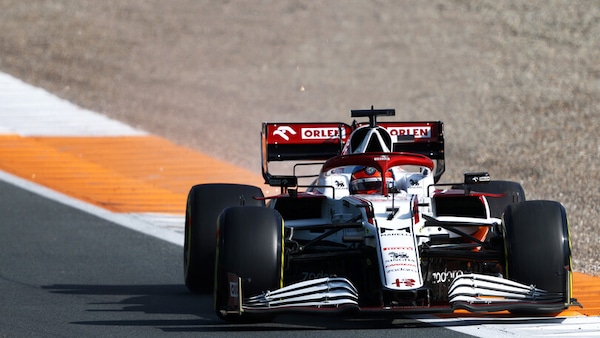 GP Olanda: Raikkonen positivo al Covid, Kubica al suo posto