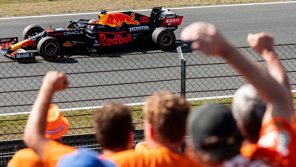 Verstappen: "Mercedes avvantaggiata a Monza"