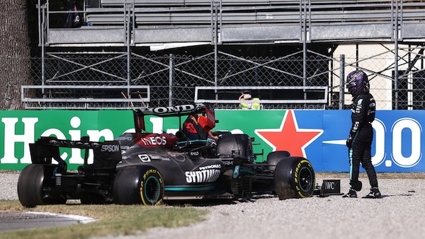 Hamilton: "Fiero dei commissari, regole ferree per la sicurezza"