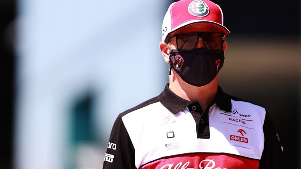 Raikkonen pronto per Sochi: "Sto molto bene, ci vediamo al prossimo GP"