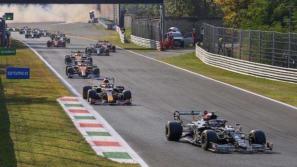 Calendario F1 2022, la bozza dei 23 Gran Premi