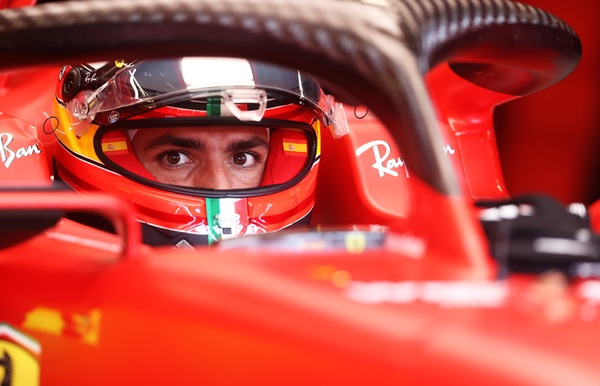 Sainz: "Nuovo motore non è scontato arrivi in Turchia"