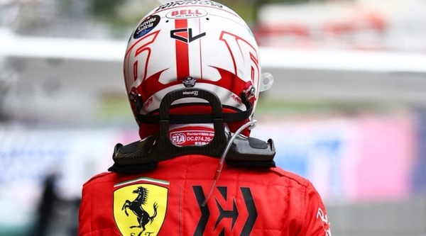 Leclerc sull'orlo delle lacrime: "Contento per la Ferrari e Sainz, ma questo 15° posto..."