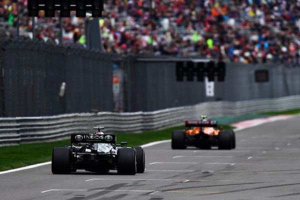 GP Russia, i team radio: Mercedes che chiamata, Leclerc gara f*****a, Norris "capoccione"