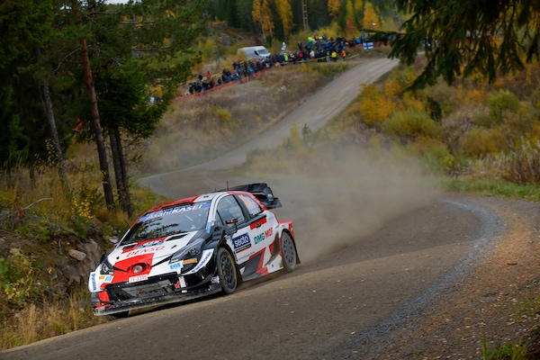 WRC, Rally di Finlandia: Evans chiude in testa la seconda tappa