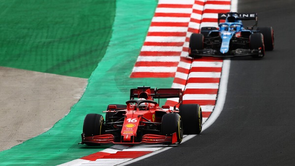 Leclerc, Ferrari promossa: "Tutto positivo ma è solo venerdì"