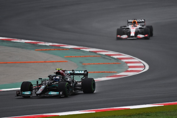GP Turchia: Bottas domina davanti alle Red Bull, Leclerc 4°