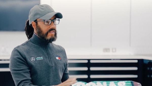 Hamilton l'ingegnere, la sorpresa social e l'impegno sociale