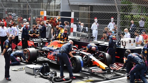 Red Bull e Newey sempre al top nei gran finali
