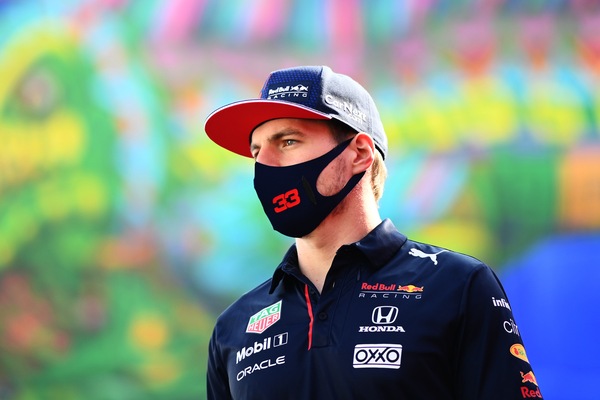 Verstappen zero pressione: "Ho già lottato per un titolo, basta vincere i GP"