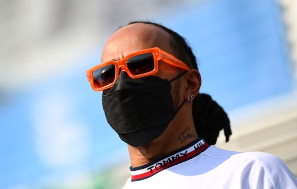 Hamilton tra nuova PU e sfida a Verstappen: "Voglio vincere correttamente"