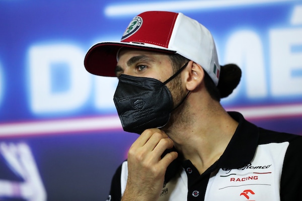 Lapo Elkann critica Vasseur: "Giovinazzi danneggiato dal team, che rabbia!"