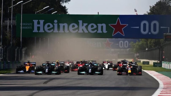Verstappen critica Wolff: "Facile e conveniente dare la colpa a Bottas"