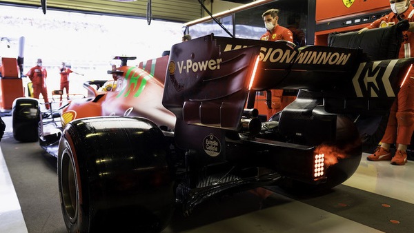 GP Brasile, corsa contro il tempo per i meccanici