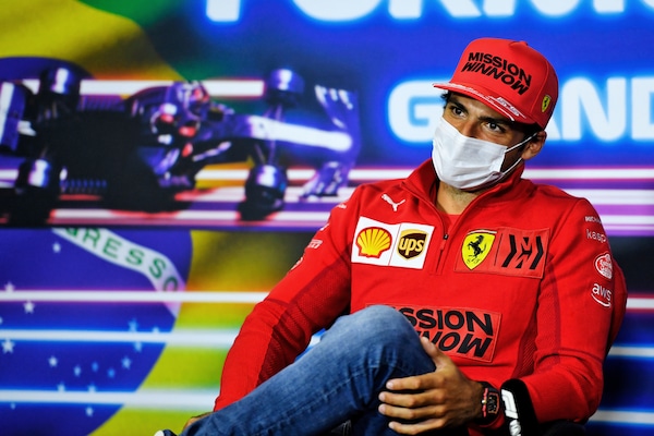 Sainz: “Brasile favorevole a McLaren, ma le simulazioni contano poco”