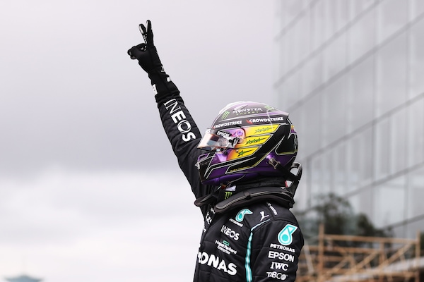 Qualifiche, Hamilton: "Sembra la mia prima pole, da tanto non partivo davanti"