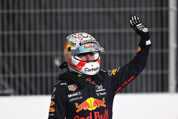 GP Qatar, Verstappen convocato dai commissari