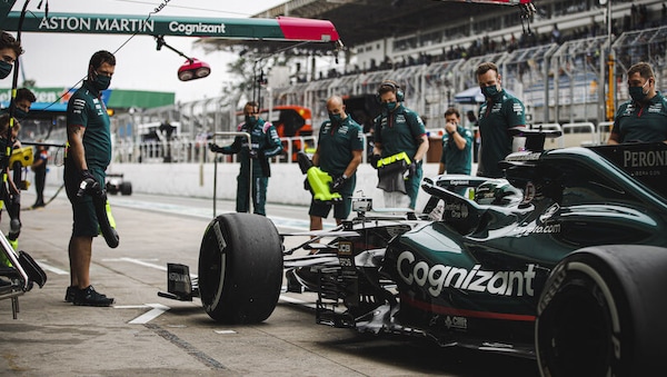 Aston Martin conferma l'ingaggio del capo aerodinamico Mercedes