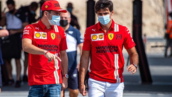 Sainz loda Leclerc: "E' il migliore in qualifica"