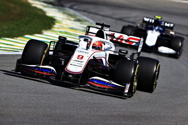 Mazepin, sempre vivo il progetto di rilevare un team di F1