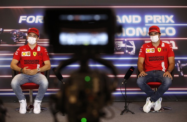 Leclerc e Sainz: "Pericolo alta velocità e muri vicini: non c’è spazio per sbagliare"