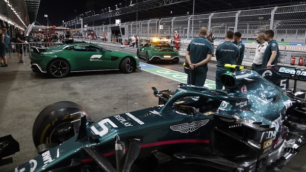 Aston Martin, progetti da motorista in vista?