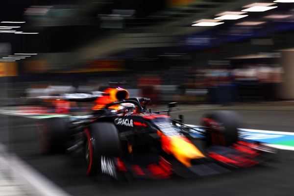 GP Arabia Saudita, Red Bull: ottimismo sul cambio di Verstappen