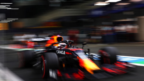 GP Arabia Saudita, Red Bull: ottimismo sul cambio di Verstappen