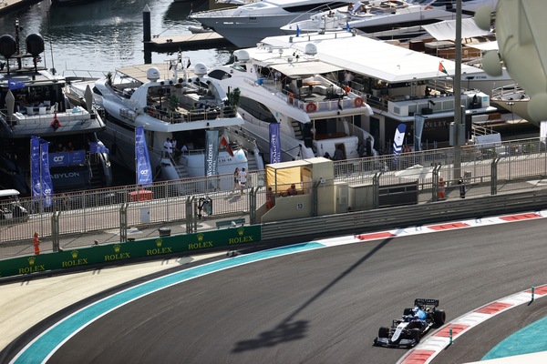 F1 LIVE GP Abu Dhabi: segui in diretta le prove libere 2