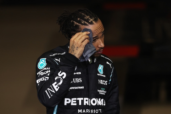 GP Abu Dhabi, Hamilton: "Abbiamo dato tutto. Congratulazioni a Max"